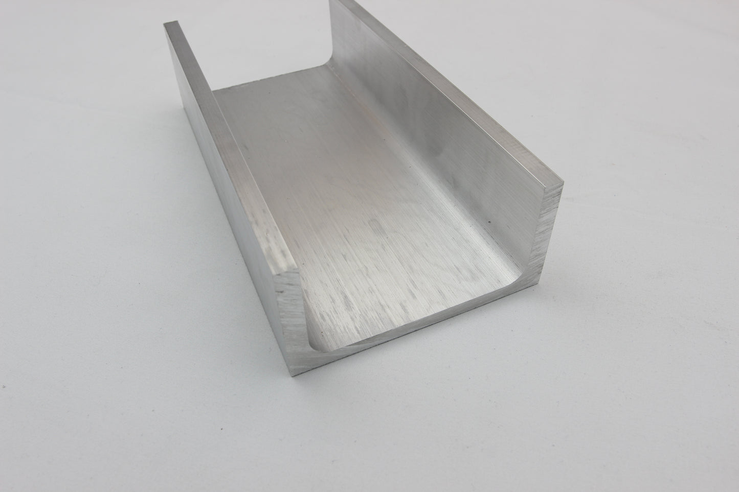 Aluminium U Channel | 50.8x101.6x7.93mm | 6082 T6 Alloy | Custom Length