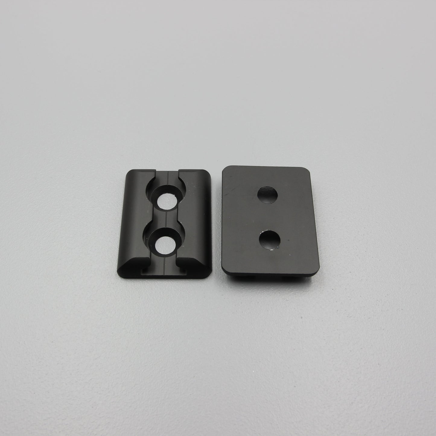Aluminium Black Cargo L Track Flush Mount Rectangle Base
